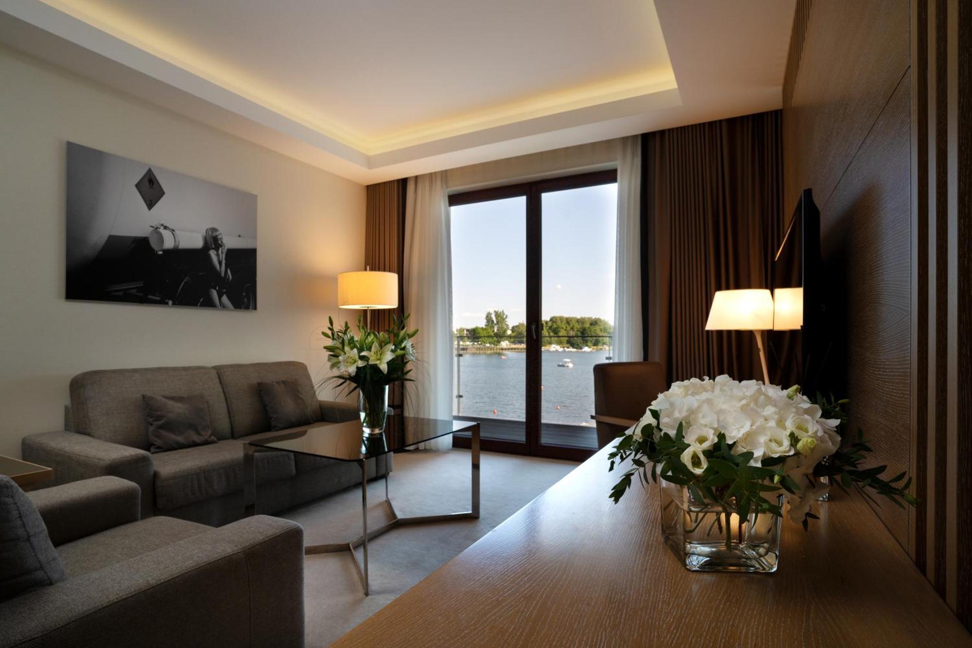 Tiffi Boutique Hotel 올슈틴 외부 사진