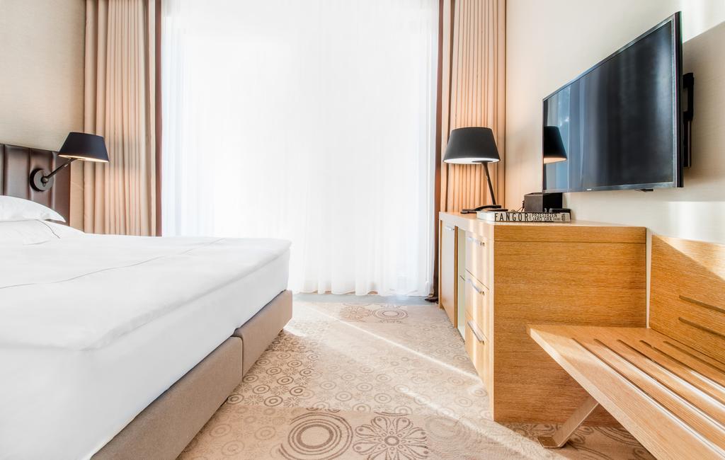 Tiffi Boutique Hotel 올슈틴 외부 사진
